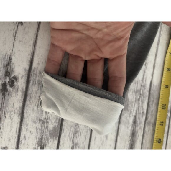 Lululemon every yogi long sleeve Grey White Cotton Women's Size Medium - Picture 8 of 8